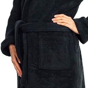 NWOT Turkish Cotton Blk Bath Robe